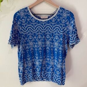 Solitaire Embroidered Short Sleeve Top Blouse Blue White Size L (runs small)